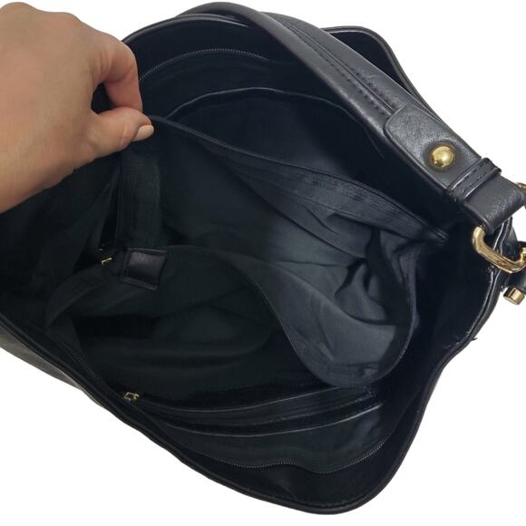 Large Vegan Leather Fringe Shoulder Bag with Lots of Pockets - Picture 4 of 8